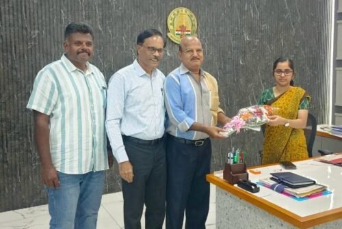 Today Wednesday, ICCI members met our New Tuticorin Municipal Corporation Commissioner S.Priyanka IAS., madam in her office and presented our chamber Memorandum ..