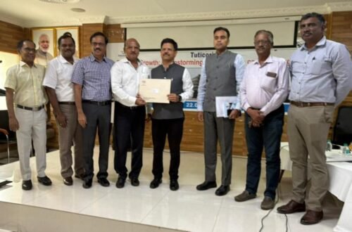 Thursday 22/5 ~brainstorming session was held on the Agenda: To increase the cargo volume handled at VOC Port , organised by VOC port authority. ICCI president D. R . KODEESWARAN , secretary K. Pon Venkatesh and Ec members attended this session.